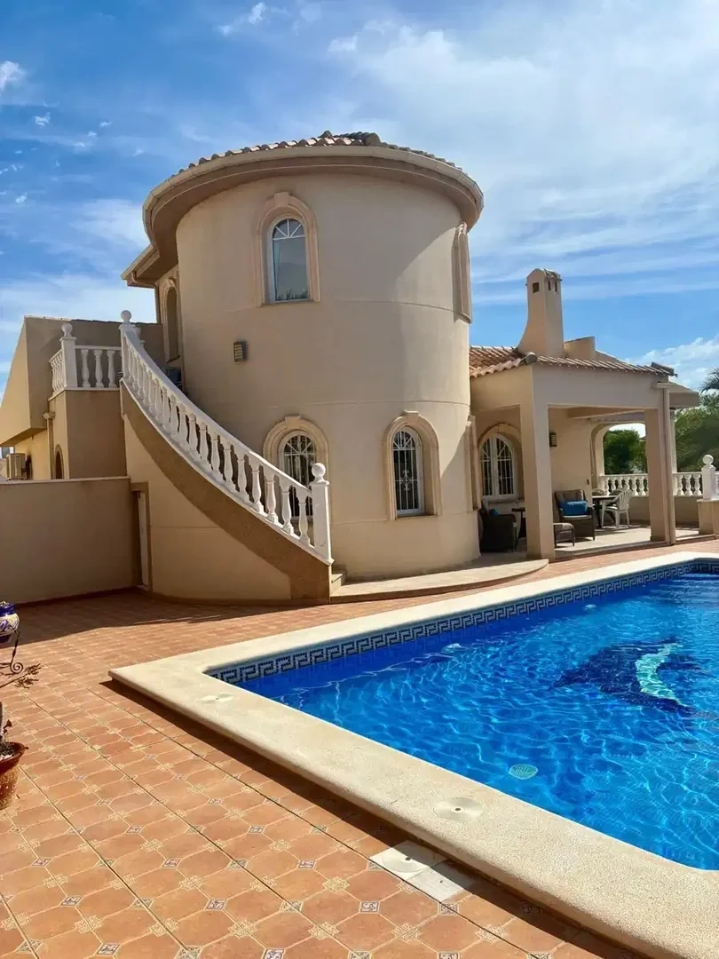 2 - venta villa la zenia comunidad valenciana españa