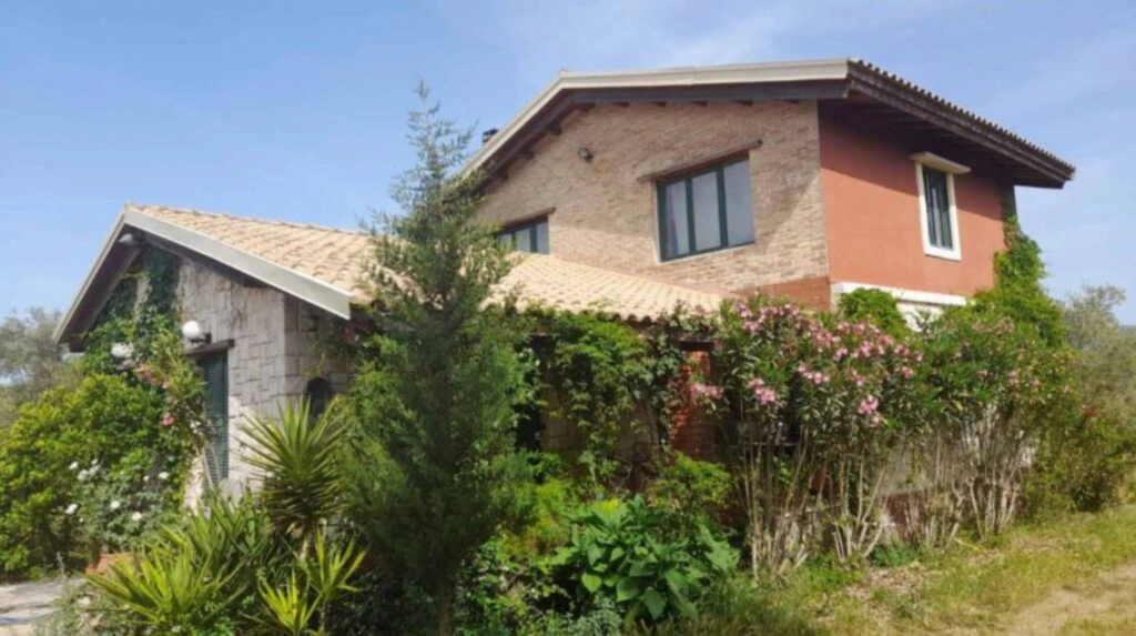 1 - vente maison danilia îles ioniennes grèce