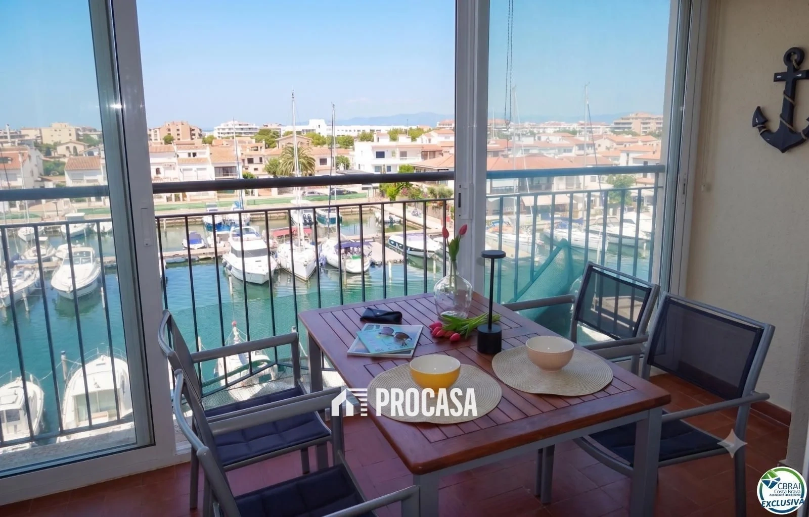1 - verkoop appartement strand to voet empuriabrava catalonia spanje