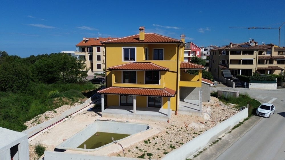 2 - vente maison vue mer premantura istrie croatie