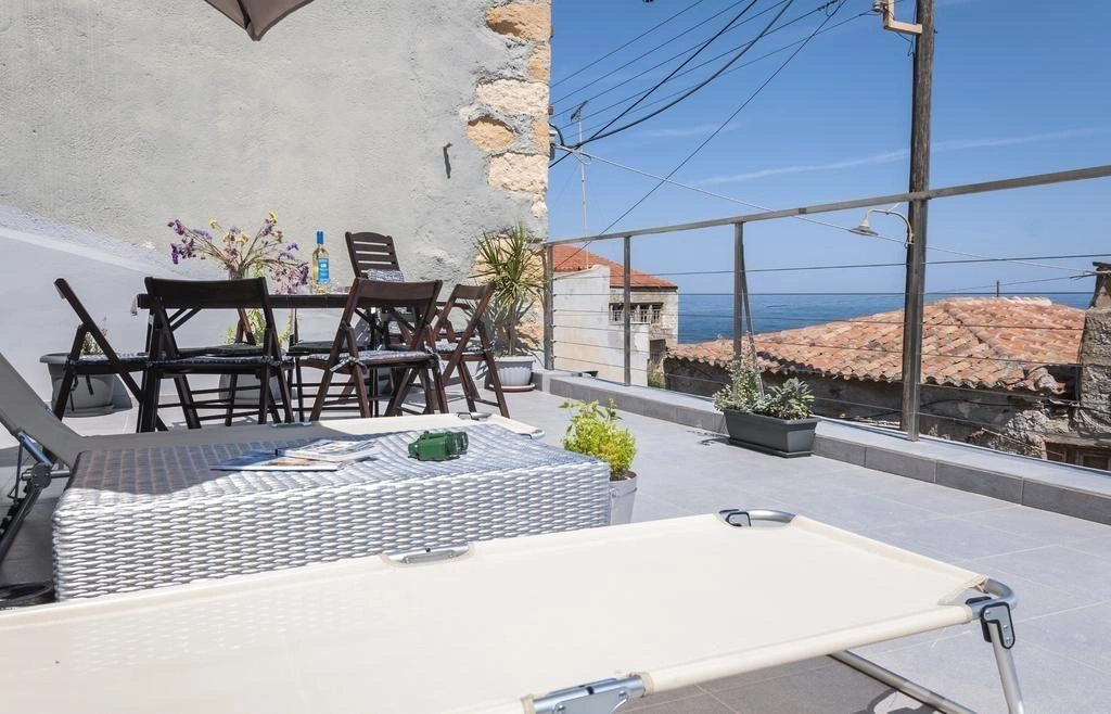 2 - продажа здание chania крит греция