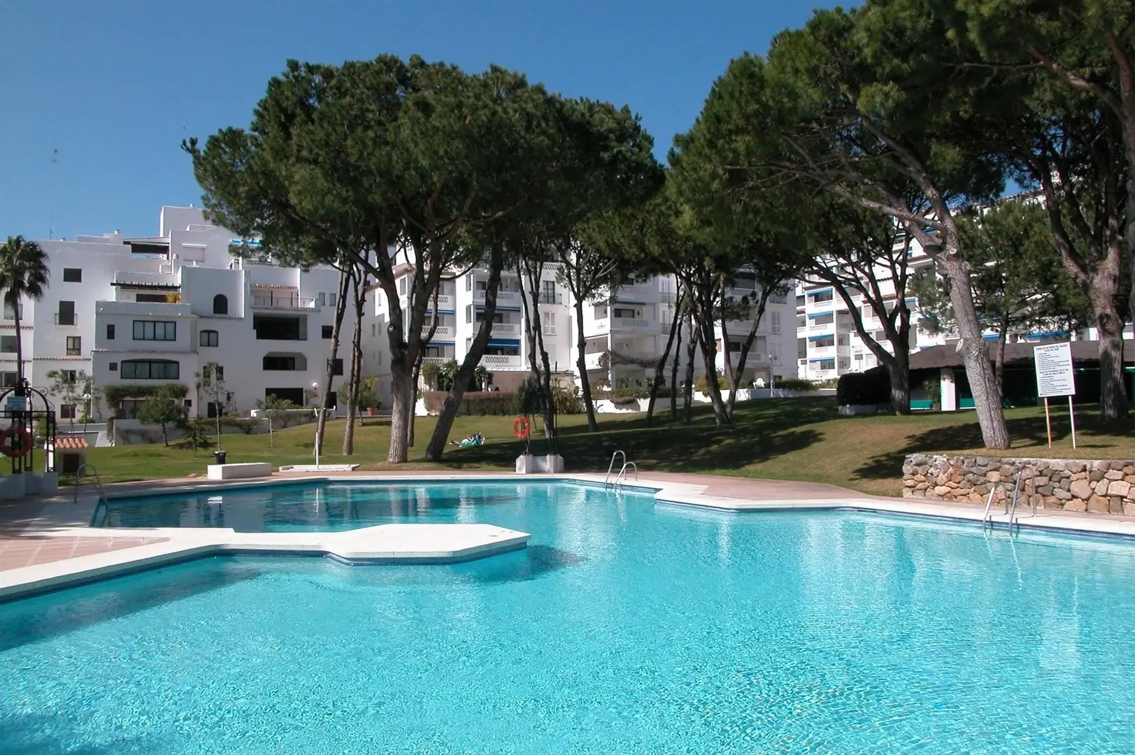 2 - vente appartement pieds dans l'eau marbella - costa del sol andalousie espagne