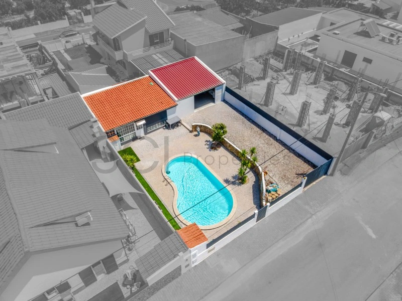 1 - venda terreno fernão ferro região de lisboa portugal