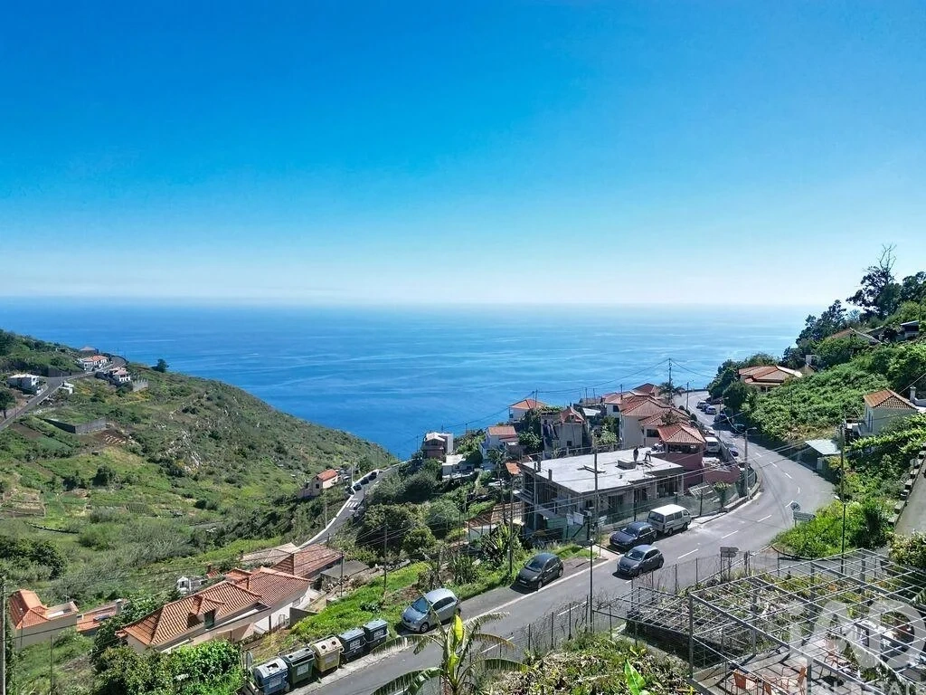 1 - vendita terreno vista mare câmara de lobos madera portogallo